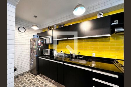 Apartamento à venda com 65m², 2 quartos e 1 vagaCozinha