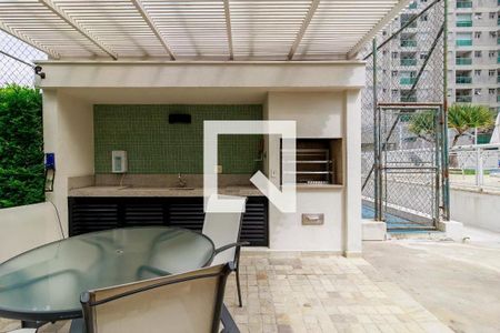 Apartamento à venda com 65m², 2 quartos e 1 vagaChurrasqueira