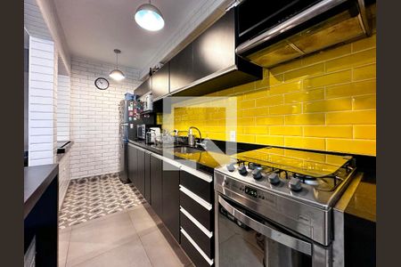 Apartamento à venda com 65m², 2 quartos e 1 vagaCozinha