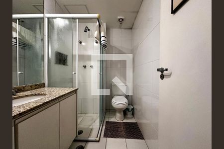 Apartamento à venda com 65m², 2 quartos e 1 vagaBanheiro Suíte