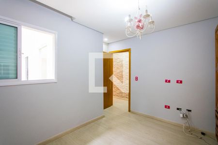 Casa para alugar com 180m², 3 quartos e 4 vagas Casa para alugar com 180m², 3 quartos e 4 vagasQuarto 2 - Suíte