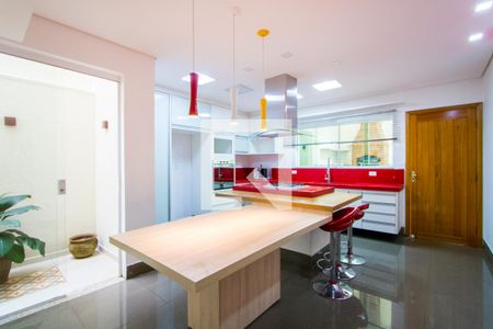 Casa para alugar com 180m², 3 quartos e 4 vagas Casa para alugar com 180m², 3 quartos e 4 vagasCozinha