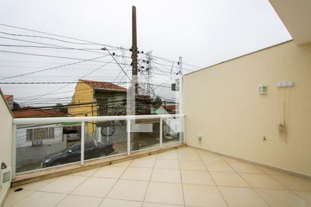 Casa para alugar com 180m², 3 quartos e 4 vagas Casa para alugar com 180m², 3 quartos e 4 vagasVaranda do quarto 1
