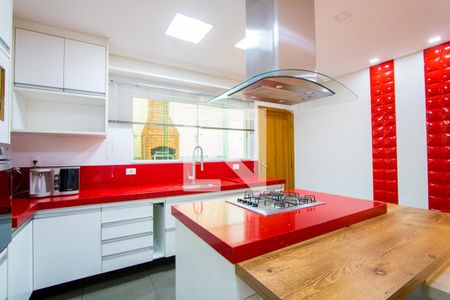 Casa para alugar com 180m², 3 quartos e 4 vagas Casa para alugar com 180m², 3 quartos e 4 vagasCozinha