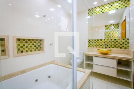 Casa para alugar com 180m², 3 quartos e 4 vagas Casa para alugar com 180m², 3 quartos e 4 vagasBanheiro do quarto 1