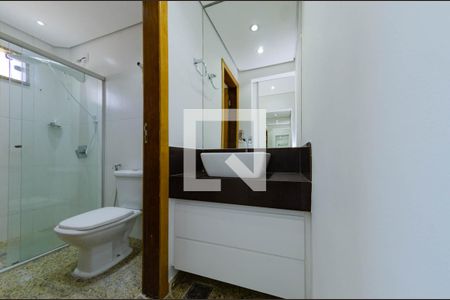 Apartamento para alugar com 186m², 3 quartos e 2 vagas Apartamento para alugar com 186m², 3 quartos e 2 vagasBanheiro suíte
