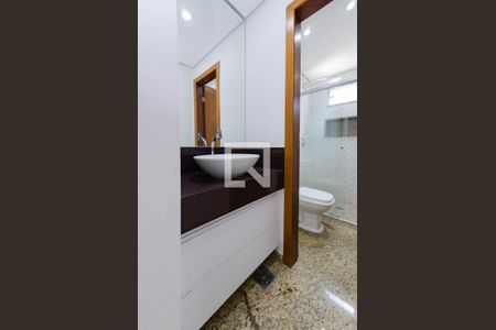 Apartamento para alugar com 186m², 3 quartos e 2 vagas Apartamento para alugar com 186m², 3 quartos e 2 vagasBanheiro