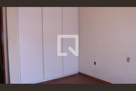 Casa para alugar com 200m², 4 quartos e 2 vagasQuarto 4