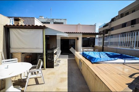 Apartamento à venda com 320m², 4 quartos e 3 vagasTerraço