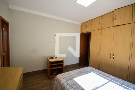 Apartamento à venda com 320m², 4 quartos e 3 vagasSuíte 1