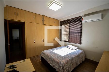 Apartamento à venda com 320m², 4 quartos e 3 vagasSuíte 1