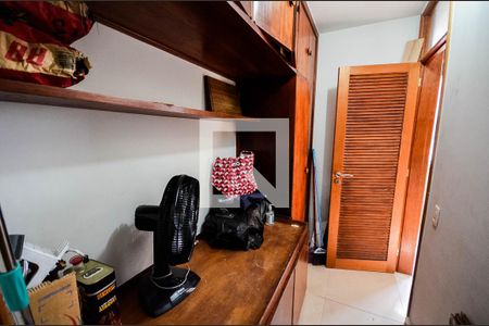 Apartamento à venda com 320m², 4 quartos e 3 vagasQuarto de Serviço
