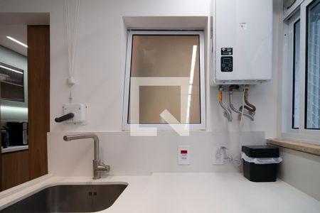 Apartamento para alugar com 100m², 2 quartos e 1 vagaÁrea de Serviço