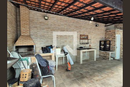 Casa de condomínio à venda com 150m², 5 quartos e sem vagaVaranda gourmet