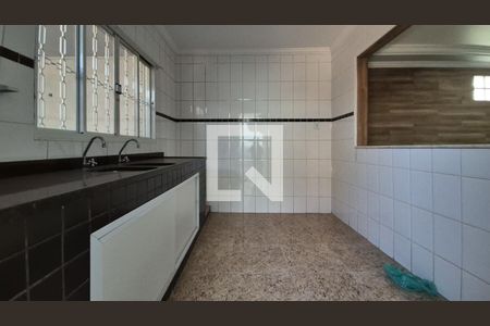 Casa de condomínio à venda com 150m², 5 quartos e sem vagaCozinha