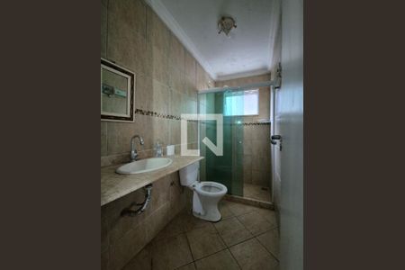 Casa de condomínio à venda com 150m², 5 quartos e sem vagaBanheiro social