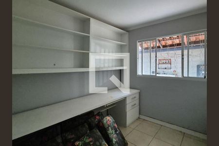 Casa de condomínio à venda com 150m², 5 quartos e sem vagaQuarto 2