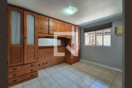 Casa de condomínio à venda com 150m², 5 quartos e sem vagaSuíte 1