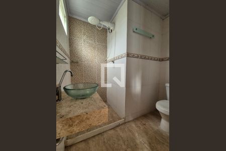 Casa de condomínio à venda com 150m², 5 quartos e sem vagaBanheiro da Suíte 2