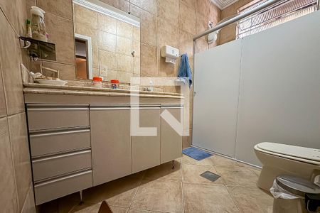 Casa à venda com 240m², 3 quartos e 4 vagasBanheiro