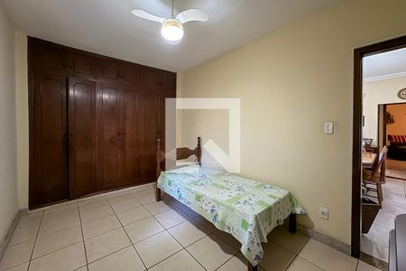 Casa à venda com 240m², 3 quartos e 4 vagasQuarto 2