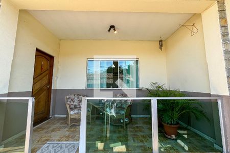 Varanda de casa à venda com 3 quartos, 240m² em Dom Cabral, Belo Horizonte