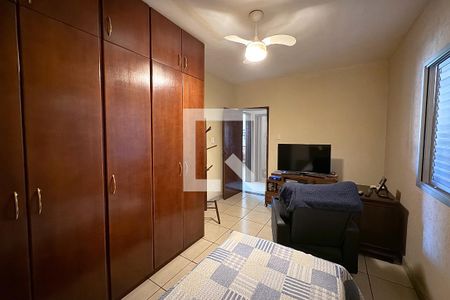 Casa à venda com 240m², 3 quartos e 4 vagasQuarto 3