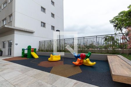 Apartamento para alugar com 32m², 2 quartos e sem vagaÁrea comum - Playground