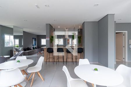 Apartamento para alugar com 32m², 2 quartos e sem vagaÁrea comum - Salão de festas