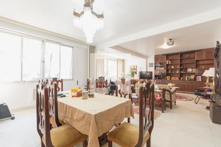 Apartamento à venda com 200m², 3 quartos e 1 vaga