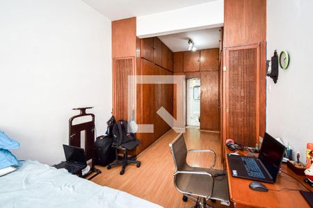 Apartamento à venda com 200m², 3 quartos e 1 vaga