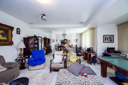 Apartamento à venda com 200m², 3 quartos e 1 vaga