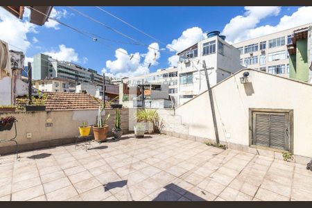 Casa à venda com 5 quartos, 200m² em Vila Isabel, Rio de Janeiro