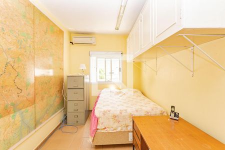 Casa à venda com 4 quartos, 210m² em Santo Amaro, São Paulo