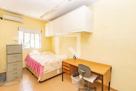 Casa à venda com 4 quartos, 210m² em Santo Amaro, São Paulo