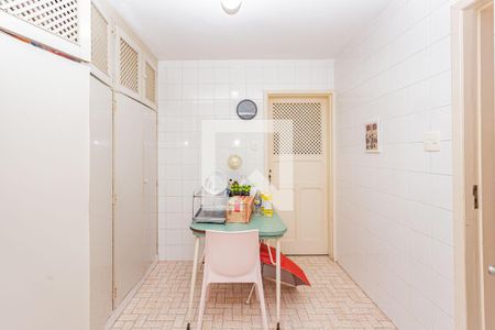 Casa à venda com 4 quartos, 210m² em Santo Amaro, São Paulo