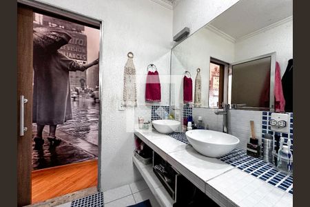 Casa à venda com 155m², 3 quartos e 2 vagasBanheiro Suíte