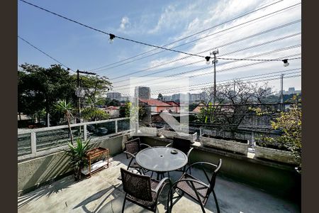 Casa à venda com 155m², 3 quartos e 2 vagasSacada Suíte