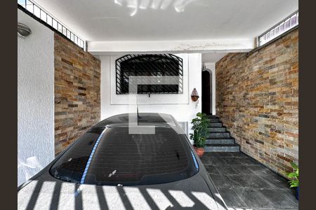 Casa à venda com 155m², 3 quartos e 2 vagasGaragem