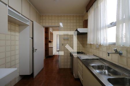 Apartamento para alugar com 181m², 3 quartos e 2 vagasCozinha