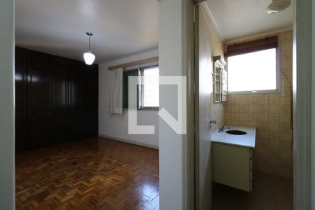 Apartamento para alugar com 181m², 3 quartos e 2 vagasSuíte