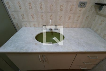 Apartamento para alugar com 181m², 3 quartos e 2 vagasBanheiro Social - Pia