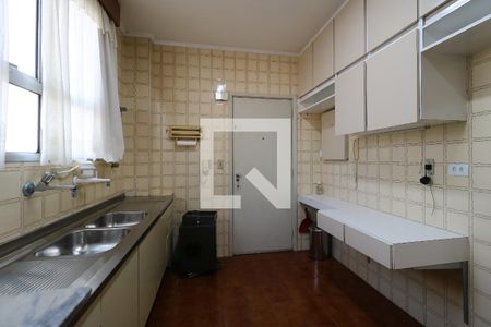 Apartamento para alugar com 181m², 3 quartos e 2 vagasCozinha
