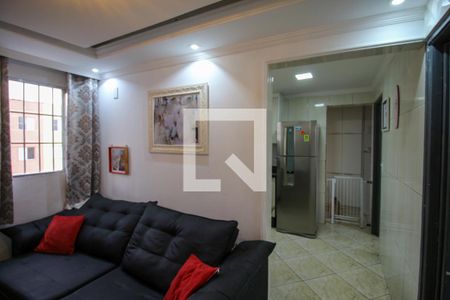 Sala de apartamento à venda com 2 quartos, 48m² em Conjunto Residencial José Bonifácio, São Paulo