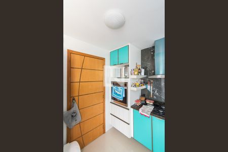 Apartamento para alugar com 100m², 2 quartos e 1 vagaCozinha - Armários