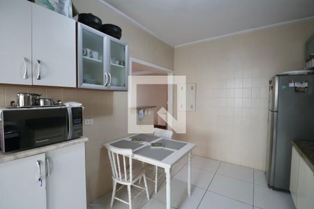 Apartamento para alugar com 131m², 3 quartos e 1 vagaCozinha 
