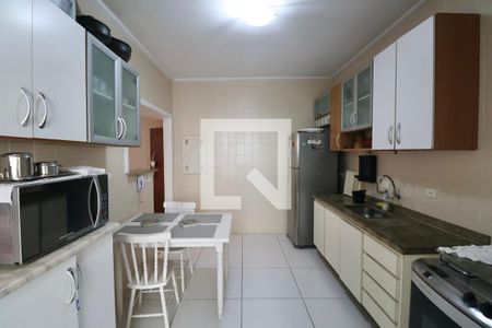Apartamento para alugar com 131m², 3 quartos e 1 vagaCozinha 