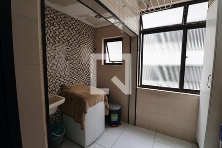 Apartamento para alugar com 131m², 3 quartos e 1 vagaÁrea de serviço 