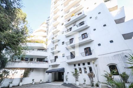 Apartamento para alugar com 355m², 4 quartos e 3 vagasFrente do Predio