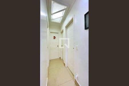 Apartamento à venda com 75m², 3 quartos e 2 vagas Apartamento à venda com 75m², 3 quartos e 2 vagasCorredor dos Dormitórios